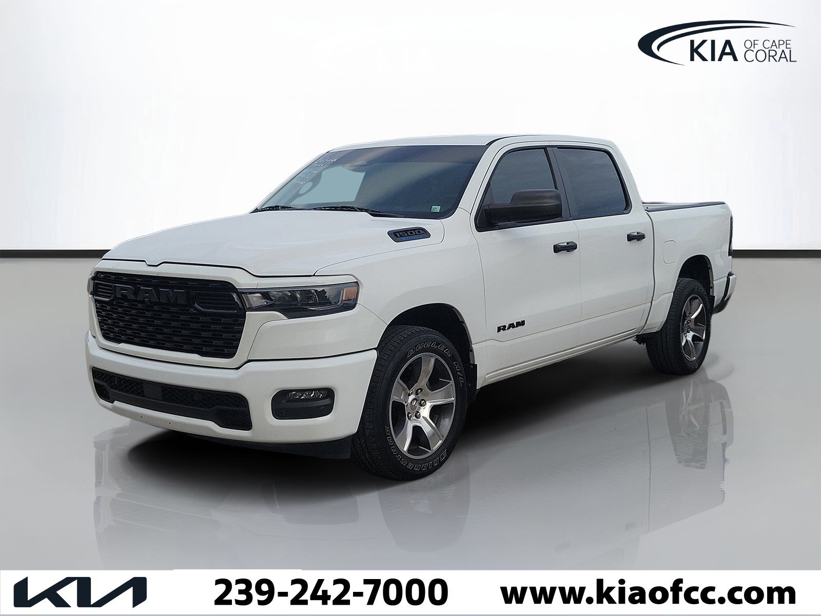 Used 2025 RAM 1500 Tradesman RWD image 3