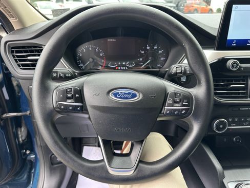 Certified 2020 Ford Escape SE AWD/4WD image 13