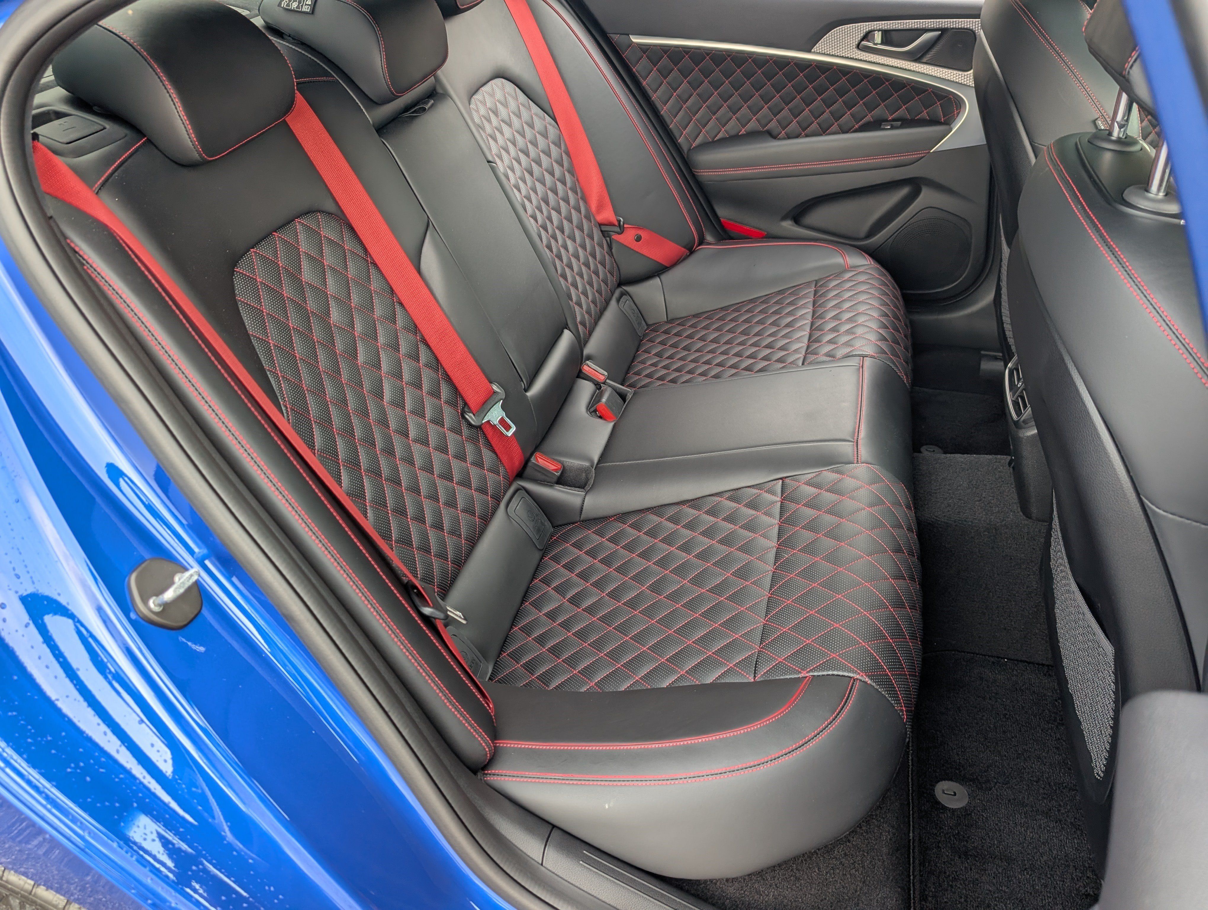 Used 2023 Genesis G70 3.3T w/ Sport Prestige Package RWD image 20