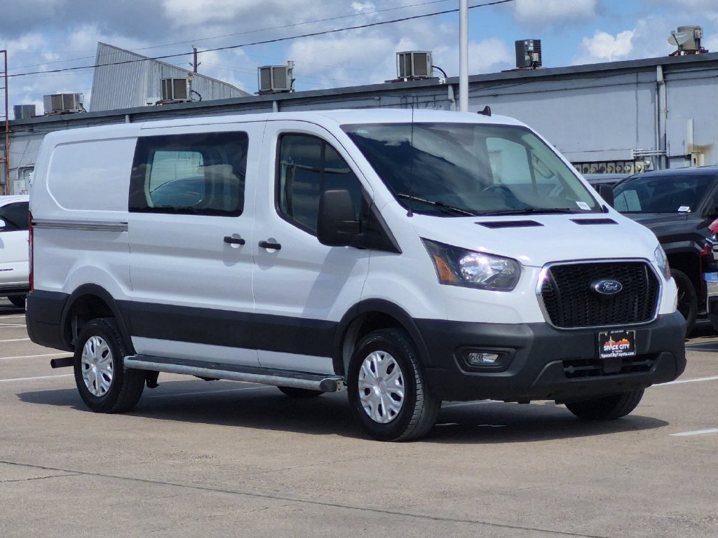 Used 2025 Ford Transit 250 Low Roof w/ Exterior Upgrade Package RWD image 8