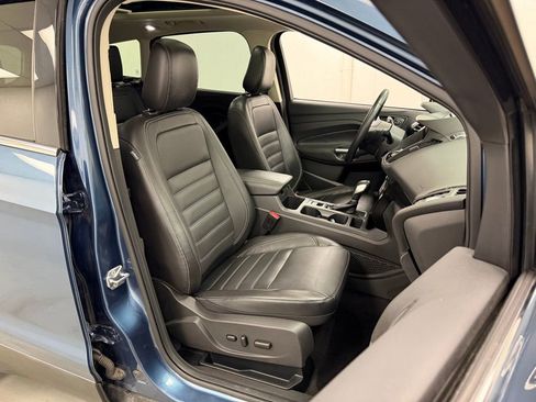 Used 2018 Ford Escape Titanium image 11