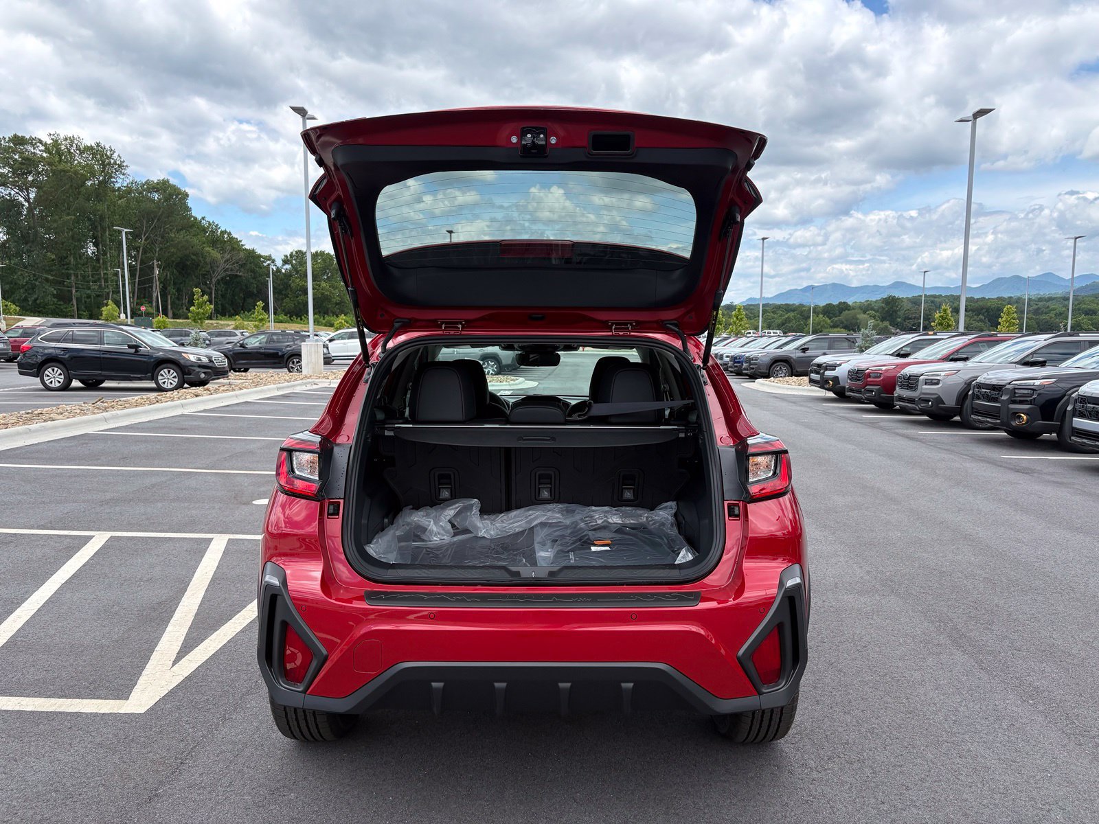 New 2026 Subaru Crosstrek 2.5i Limited w/ Popular Package #3A AWD/4WD image 9