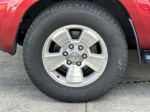 Used 2006 Toyota 4Runner SR5 AWD/4WD image 22