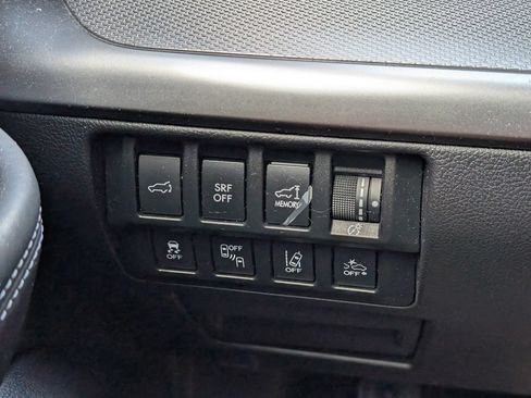Used 2016 Subaru Outback 2.5i Premium AWD/4WD image 19