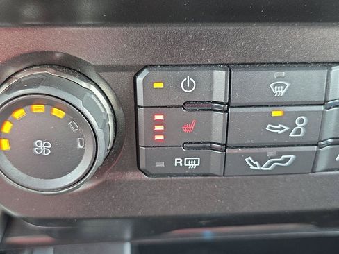 Used 2020 Ford F150 Raptor w/ Equipment Group 801A Mid AWD/4WD image 25