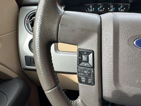 Used 2013 Ford F150 Lariat w/ Lariat Chrome Pkg image 16