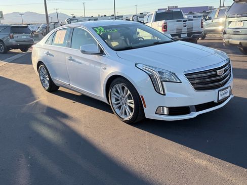 Used 2019 Cadillac XTS Luxury image 1