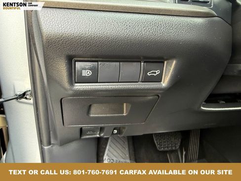 Used 2025 Toyota Grand Highlander AWD image 20