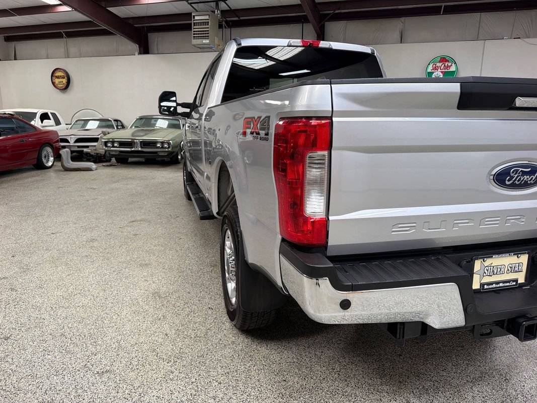 Used 2019 Ford F250 XLT w/ XLT Premium Package AWD/4WD image 15