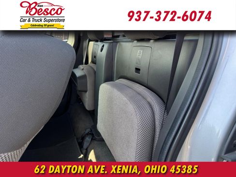 Used 2011 Suzuki Equator Premium image 9