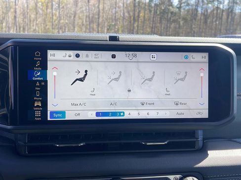 New 2026 Jeep Gladiator Mojave image 18