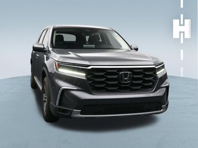 Used 2025 Honda Pilot EX-L
