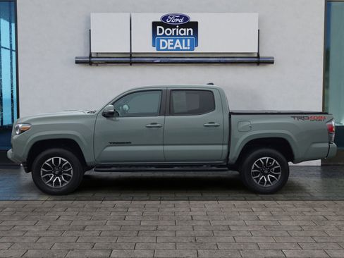 Used 2023 Toyota Tacoma TRD Sport image 6