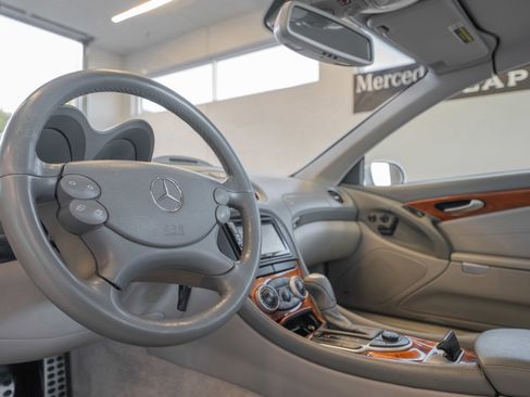 Used 2003 Mercedes-Benz SL 500 image 7