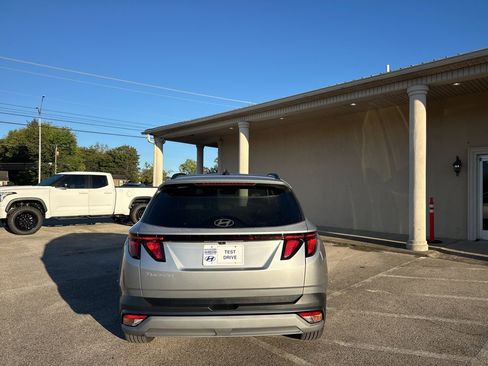 New 2026 Hyundai Tucson SEL image 7