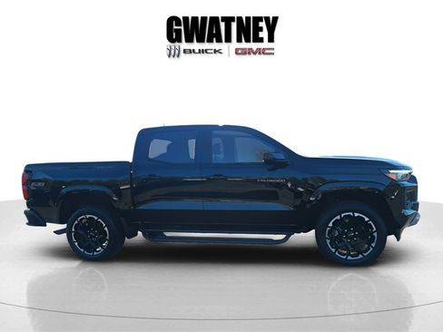 Used 2026 Chevrolet Colorado Z71 w/ Technology Package image 7