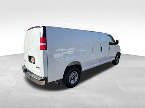 New 2025 GMC Savana 2500 w/ Driver Convenience Package image 4