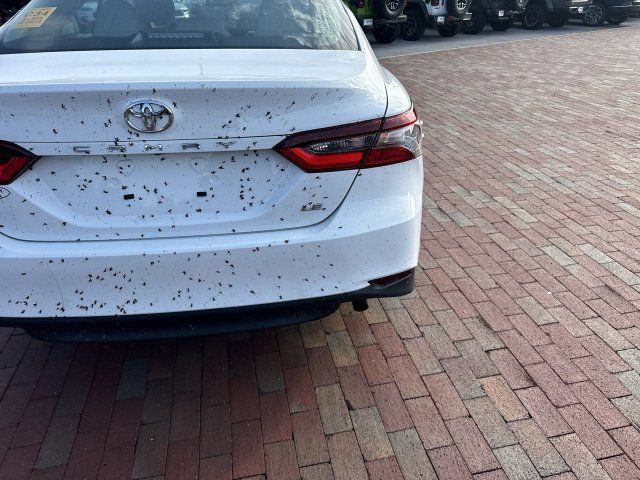 Used 2023 Toyota Camry LE FWD image 12
