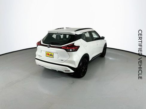 Certified 2024 Nissan Kicks SR w/ SR Premium Package FWD image 9