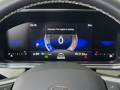 New 2026 Volkswagen Taos SE FWD image 13