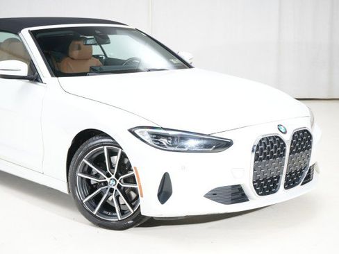 Used 2024 BMW 430i Convertible image 12
