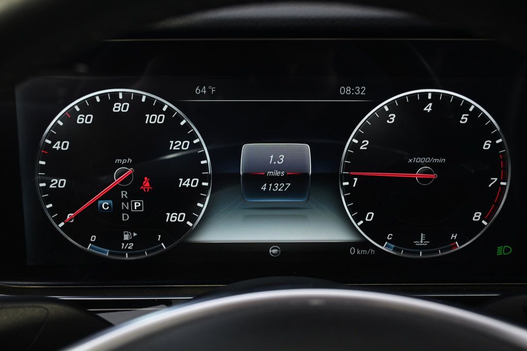 Used 2018 Mercedes-Benz E 400 4MATIC Cabriolet image 29