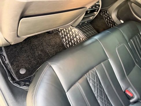 Used 2018 BMW M550i xDrive M550i xDrive Sedan 4D w/ Driving Assistance Package image 45