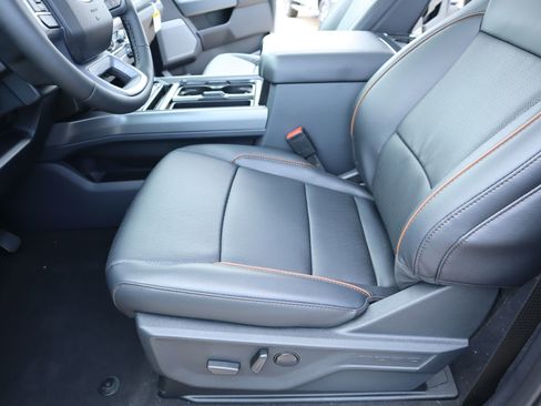 New 2026 Ford F250 Lariat AWD/4WD image 12