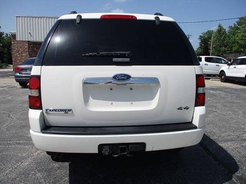 Used 2009 Ford Explorer XLT AWD/4WD image 6