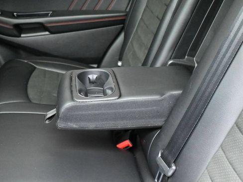 Used 2020 Ford Edge ST-Line FWD image 27