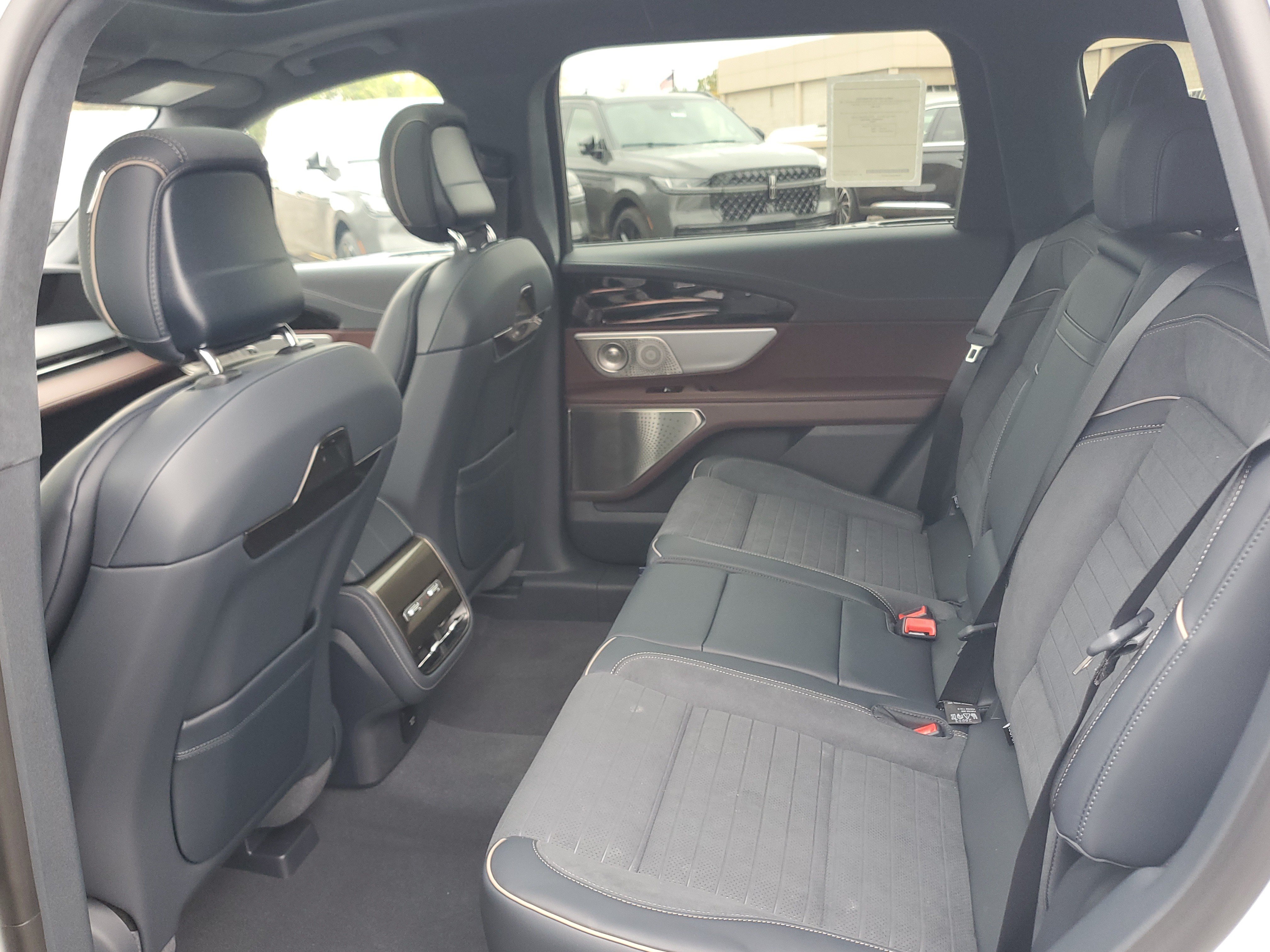 New 2026 Lincoln Nautilus Black Label AWD/4WD image 28