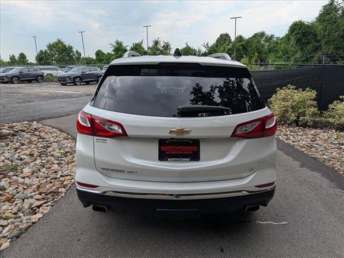 Used 2019 Chevrolet Equinox LT FWD image 4