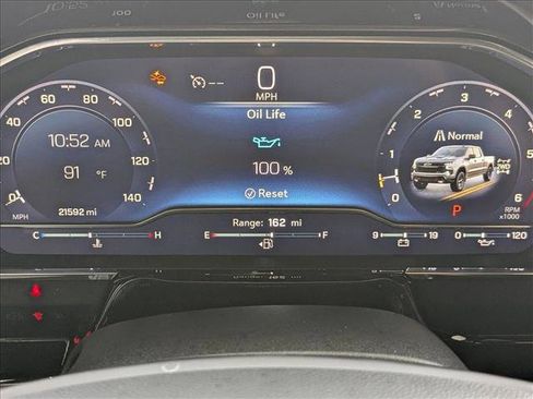 Used 2025 Chevrolet Silverado 1500 LT Trail Boss w/ Convenience Package II AWD/4WD image 11