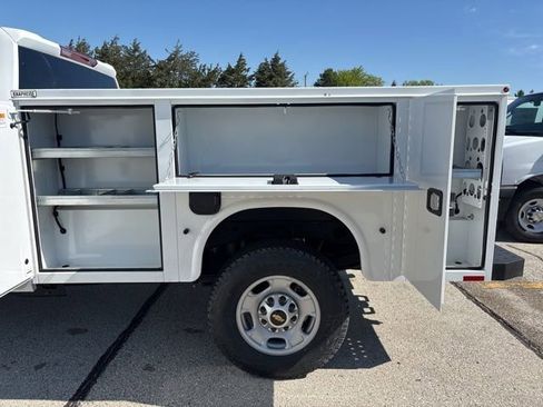 New 2025 Chevrolet Silverado 2500 W/T w/ WT Convenience Package image 6