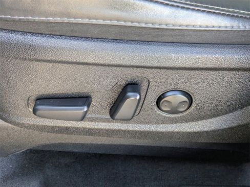 Used 2020 Kia Telluride S w/ S 8 Passenger Seating Package image 20