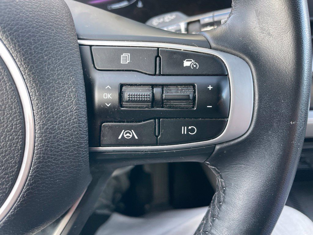 Used 2024 Kia Sportage EX AWD/4WD image 22