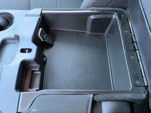 Used 2025 RAM 3500 Tradesman image 36