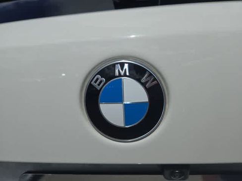 Used 2024 BMW X5 xDrive40i w/ M Sport Package AWD/4WD image 12
