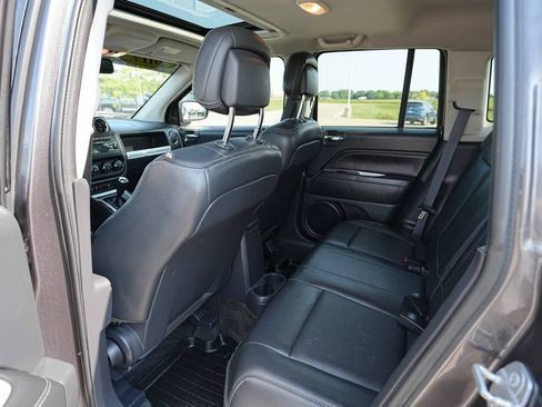 Used 2017 Jeep Compass High Altitude AWD/4WD image 14