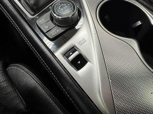 Used 2018 INFINITI Q50 Sport w/ Sensory Package (Sport) image 34