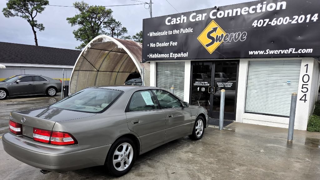 Used 2000 Lexus ES 330 w/ Lexus Value Pkg FWD image 11
