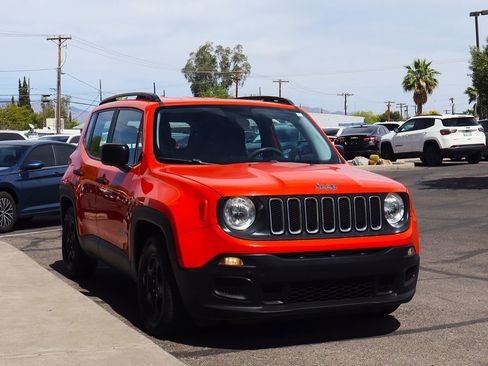 Used 2017 Jeep Renegade Sport w/ Power & Air Group image 14