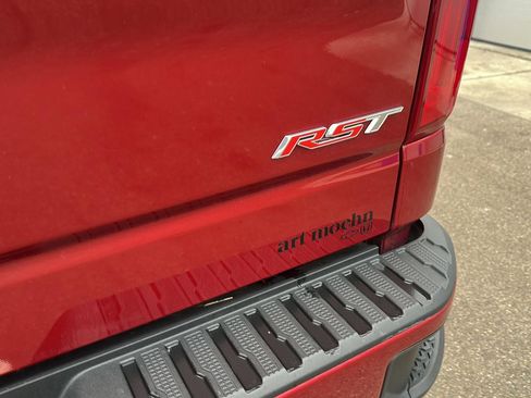 Used 2022 Chevrolet Silverado 1500 RST w/ Bed Protection Package image 7