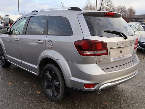 Used 2019 Dodge Journey Crossroad image 3