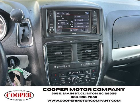 Used 2018 Dodge Grand Caravan GT FWD image 24