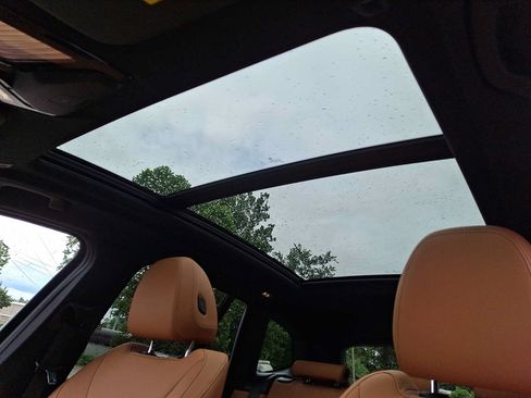 Used 2023 BMW X3 xDrive30i w/ Premium Package w/ZPA AWD/4WD image 12