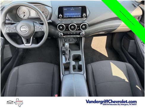 Used 2025 Nissan Sentra S FWD image 10