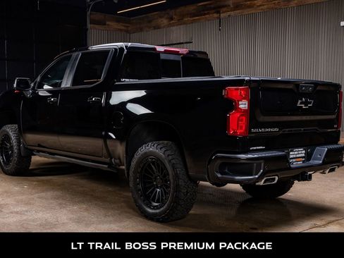Used 2025 Chevrolet Silverado 1500 LT Trail Boss w/ LT Trail Boss Premium Package image 6