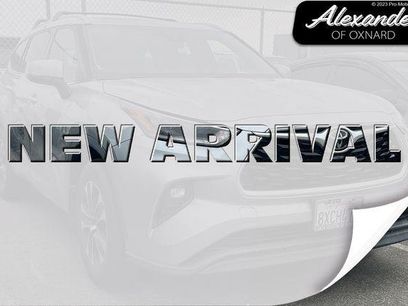 Used 2021 Toyota Highlander XLE