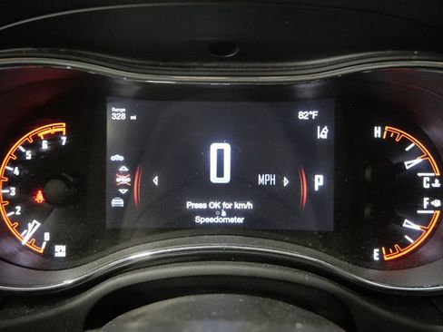 Used 2017 Dodge Durango R/T w/ Technology Group AWD/4WD image 16